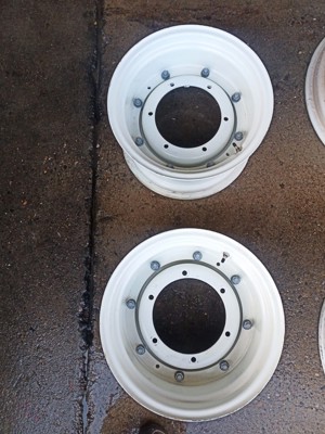 Felge 11x20 New Holland