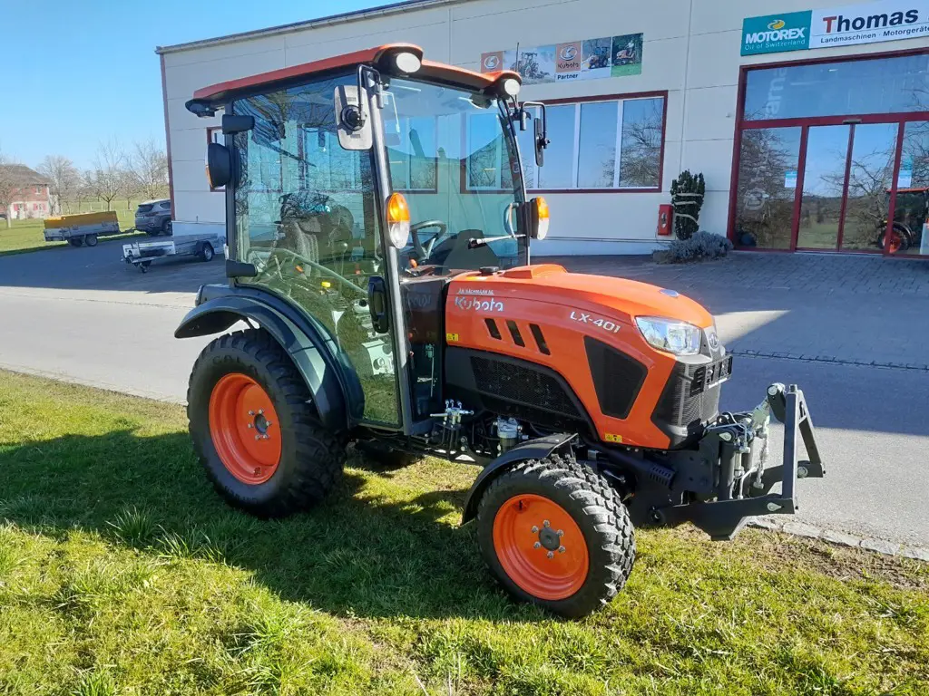 Kommunaltraktor Kubota LX 401