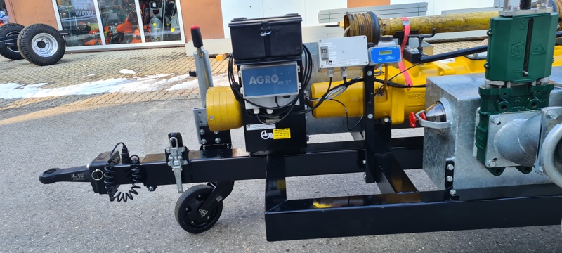 e4ee0284-9a61-4f0a-a232-dbb22630bf9c-Schneckenpumpe mit Rücklauf, Deichsel.jpg