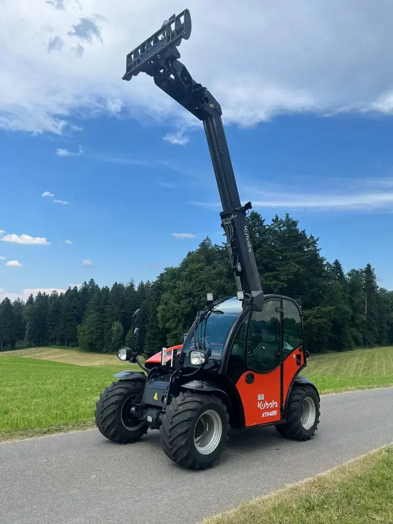 Kubota Teleskoplader KTH 4815