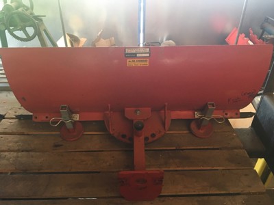 Schneepflug Erismann 1m