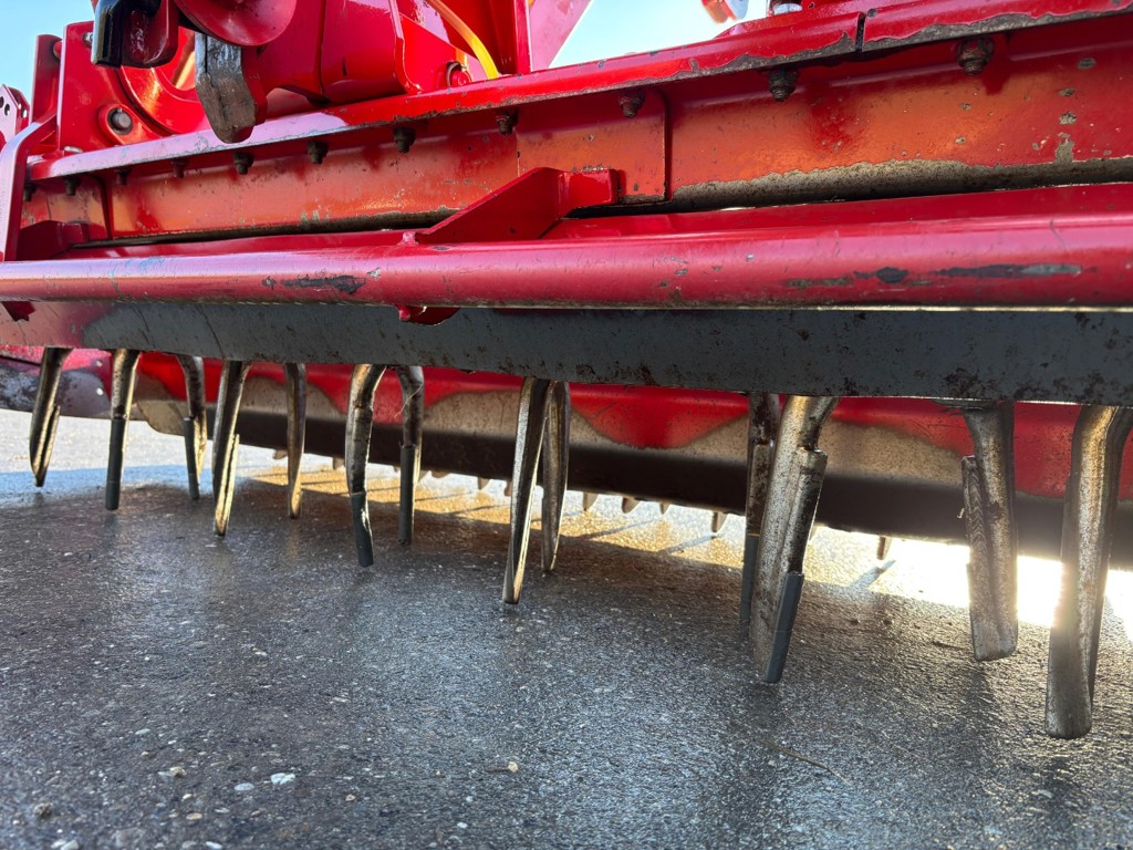 3aa00b51-dc63-4ba5-bd95-d8611930a856-WhatsApp Image 2026-02-02 at 09.46.01 (1).jpg