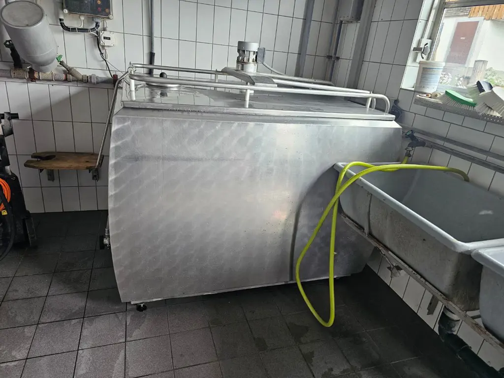f0eb6047-e0c1-49db-925c-7420018ef98d-20260610_101042.jpg