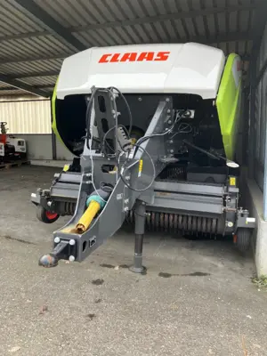 CLAAS QUADRANT 4200 RC