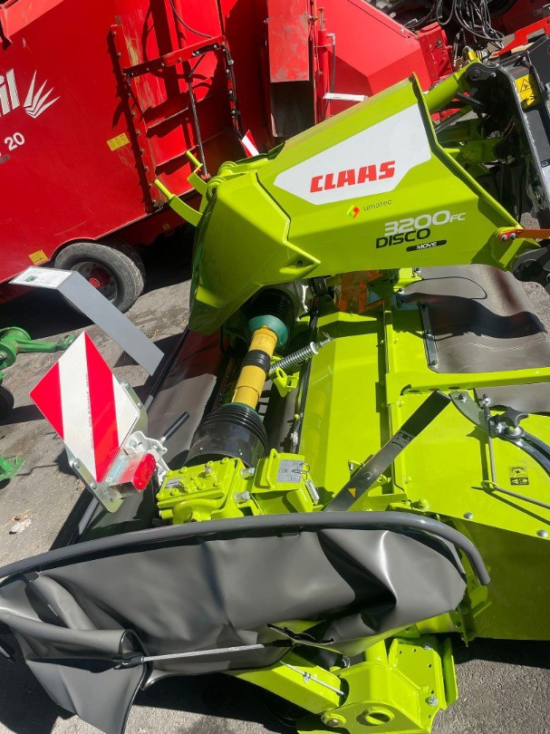 ad0cec25-23c9-4ee8-b0ce-3f6c4ab74e96-WhatsApp Image 2025-10-10 à 14.jpg