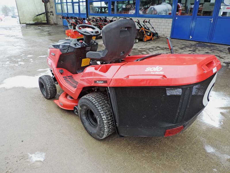 86fc6ad3-c8b4-4088-9bba-5d8d2c592ad9-30893-Solo-Rasentraktor-T16-95-(4).jpg