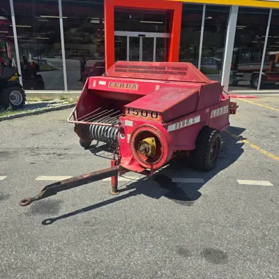 Ballenpresse LERDA 1500 Hydr. Pick-up-Aufzug / Occ