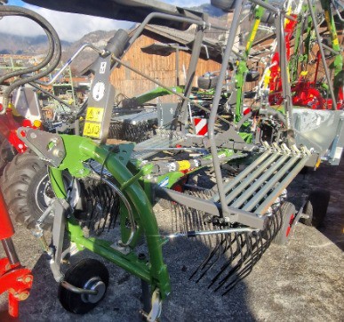 Kreiselschwader Fendt Former 400 DN