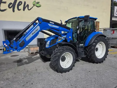 New Holland T5.115 mit Frontlader