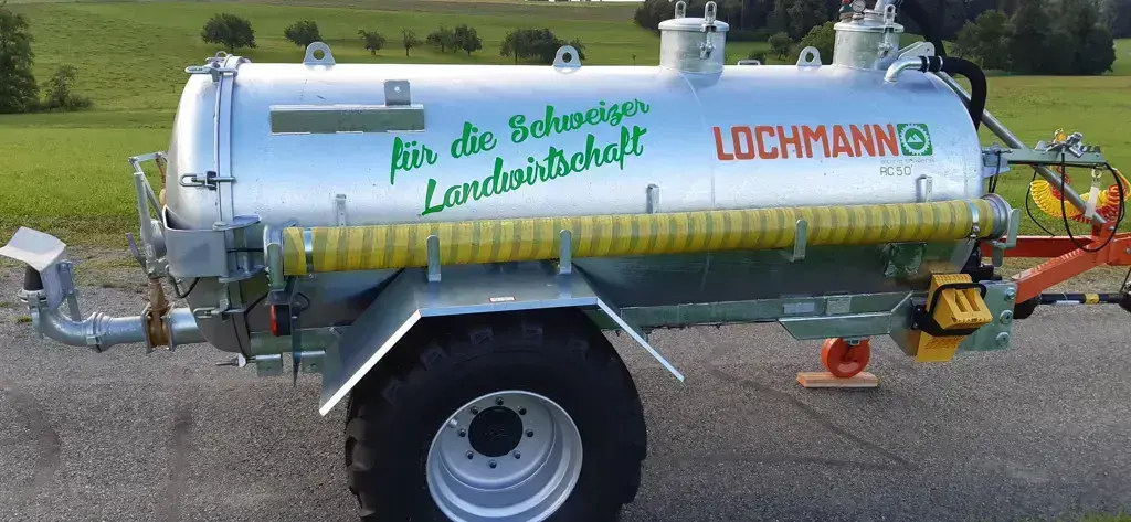 559149ec-089d-4831-aa0c-854a74161d99-Lochmann Jauchefass ohne Schleppschlauch 7.jpg