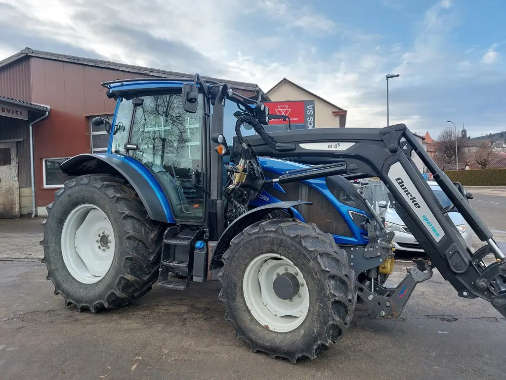 49deff61-188a-416a-ac14-fce57c8f28ae-Valtra Cerf (22) - Copie.jpg