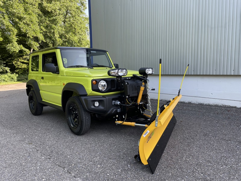 6b745cf1-835b-44b6-9b7f-0af994ddde4e-Schneepflug schräg Detail Stecker.JPG
