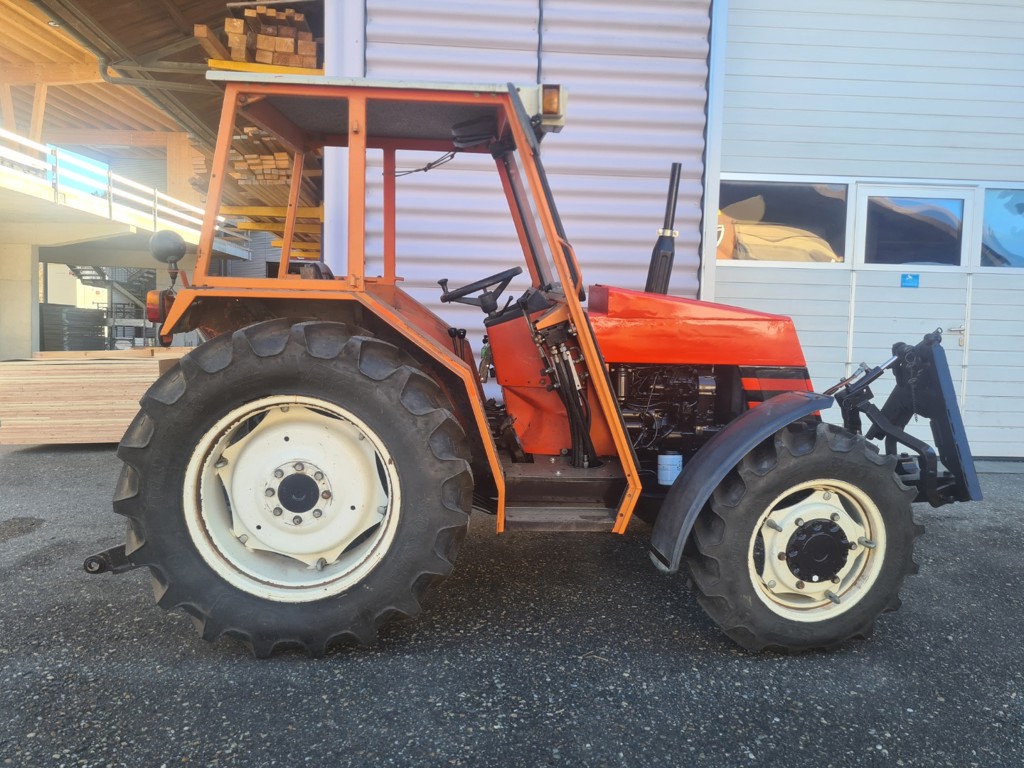 ebc04828-ad59-458a-a009-482df572aec7-Polytrac 50 (4).jpg