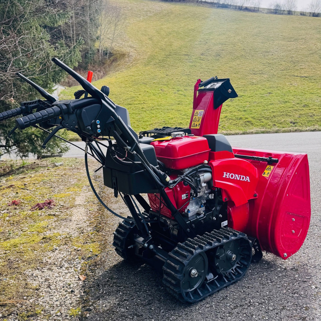 9890f57d-6a5e-4362-93db-0425bb2b0931-Honda HSS 970 AETD (2).jpg