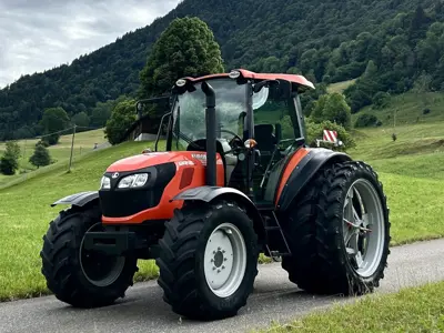 Traktor Kubota M8560 4x4 Top Zustand frisch ab MFK