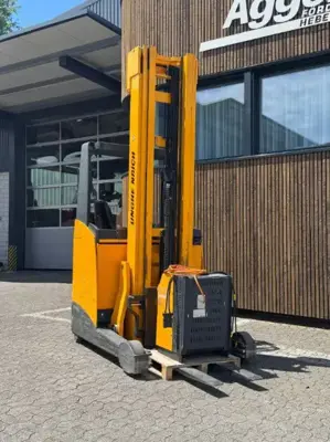 Jungheinrich Schubmaststapler ETV 214 7.10 m