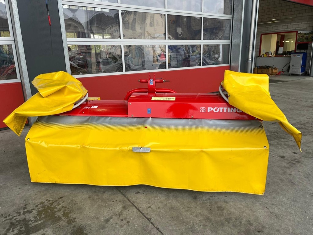 db1d3e7c-c9e4-4476-bb81-26d0a2e6628f-WhatsApp Image 2025-12-26 at 15.jpg