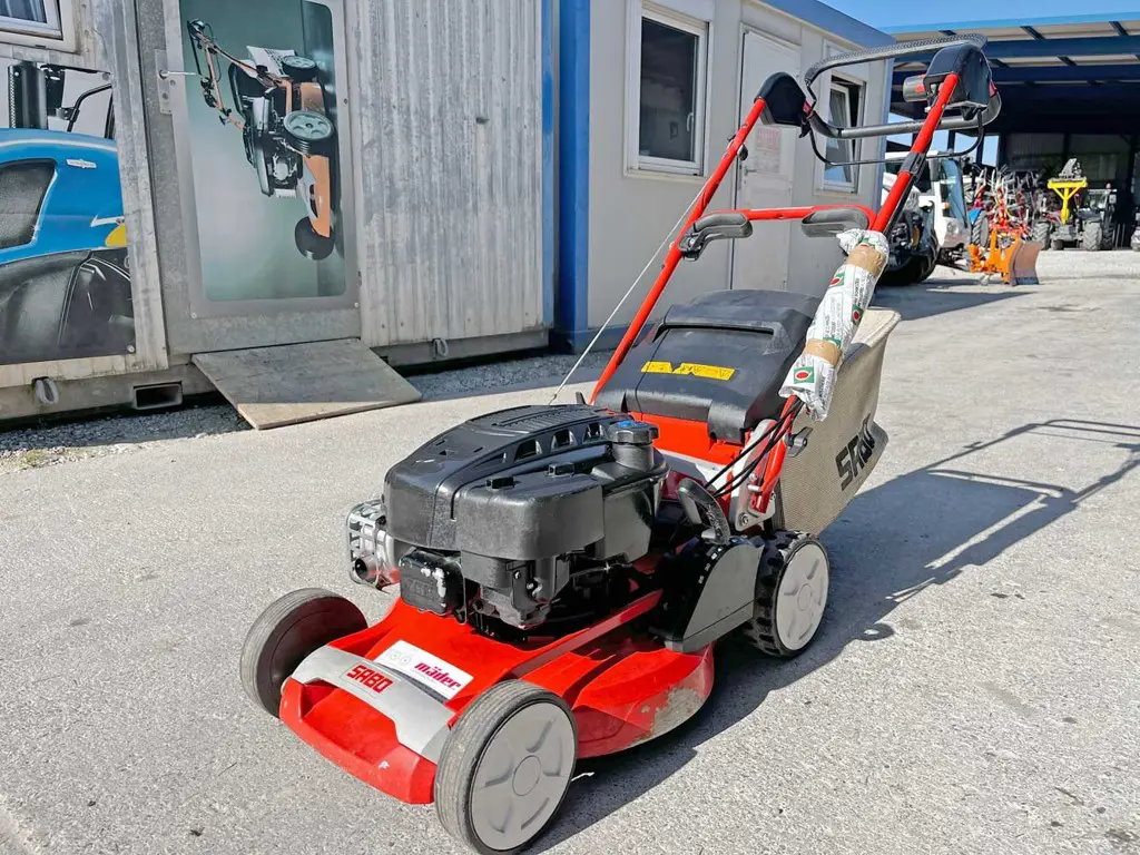 69accbb3-60d9-43f1-8d92-cb2d4fa7147c-30748-Sabo-Rasenmäher-Benzin-47-Vario-(2).jpg