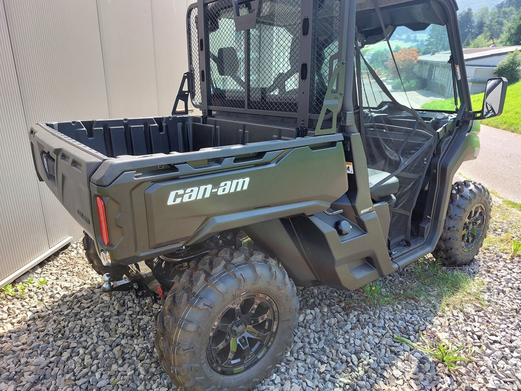 38880cba-09d1-4b72-9d4e-887fb603e5f1-Can Am HD7 XU (5).jpg