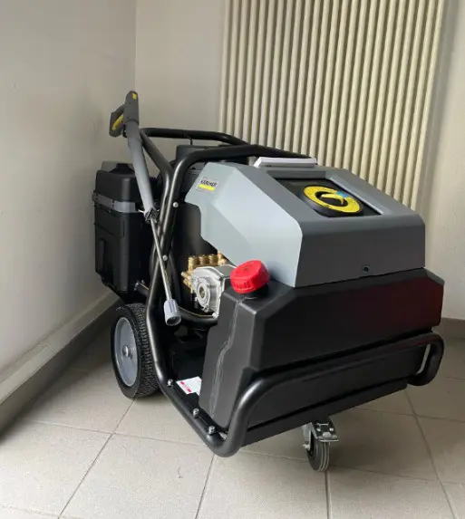 c4ef768b-c5fb-43d7-93d3-7e1be41575e0-