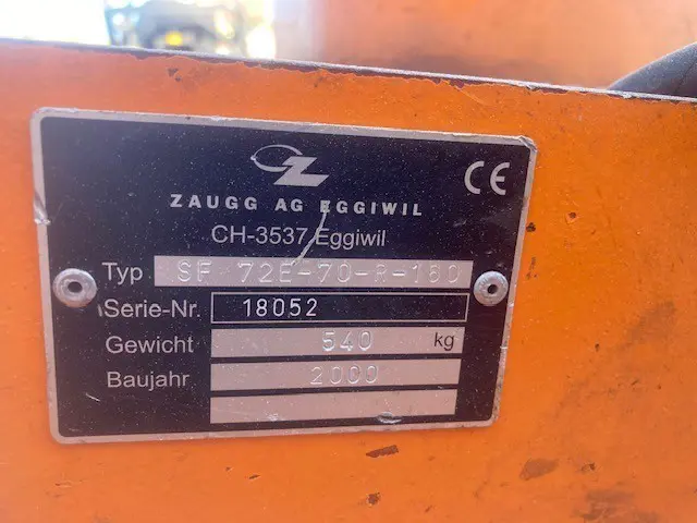 42e5e3cd-08f3-4d28-9cbe-c9e094c6a669-kt 80 5.jpg