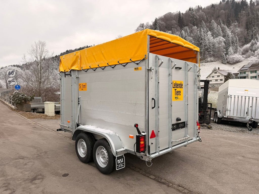 0bed75e9-e286-4fdf-ae7d-96619c6c2013-Viehanhaenger.jpg