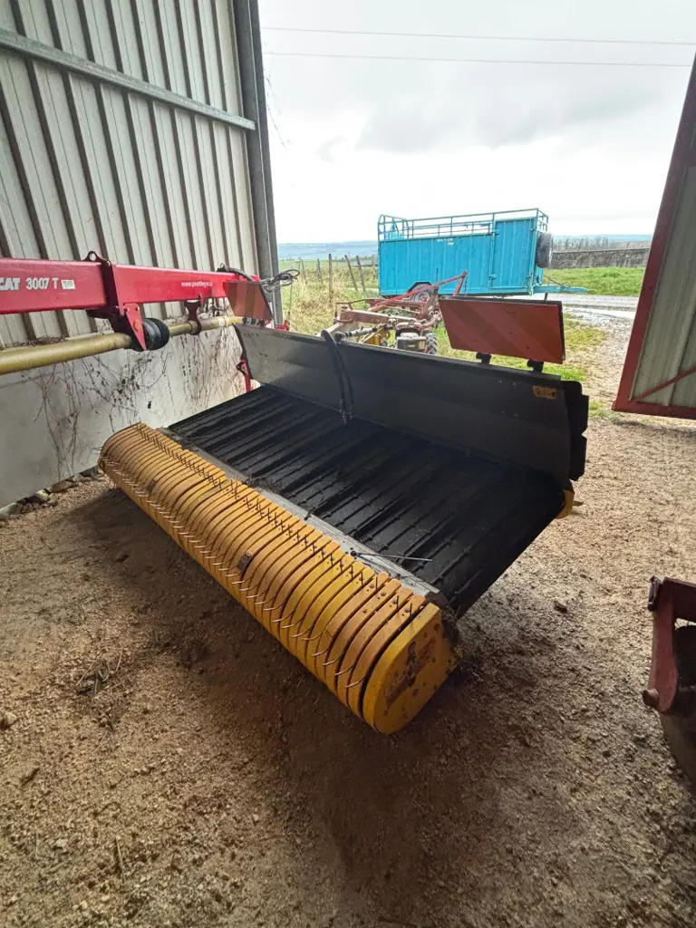 5492d93a-848b-4d0e-ba0e-ebd5288daaf0-photo 2.jpg