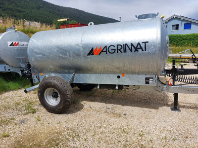 Tonneau à eau 4'100 litres freins pneumatiques