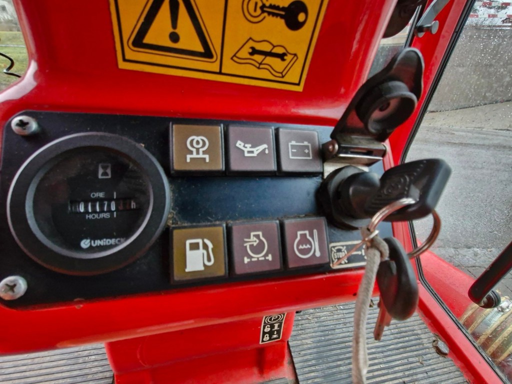 084c3713-39b5-4fe8-bf34-c2801badc1cb-Occ. Carraro 1.jpg