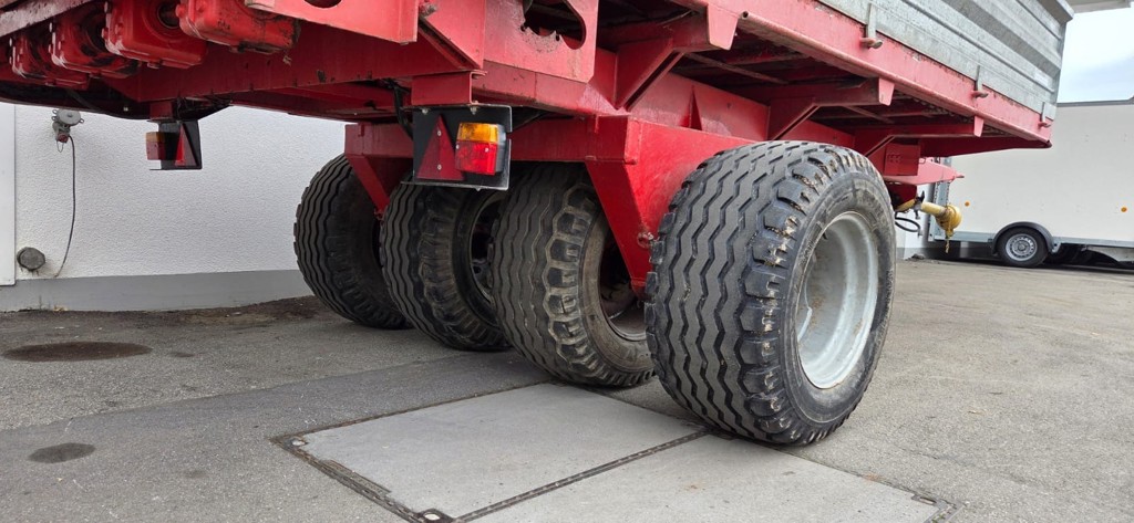 bacb6a3f-f207-4968-b7ae-88a5743ca549-WhatsApp Bild 2025-10-14 um 16.jpg