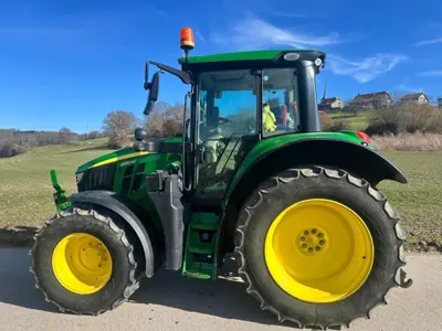 Tracteur John Deere 6120M