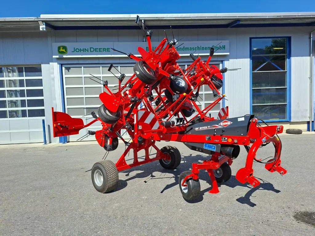 Kuhn Kreiselheuer GF 8703T