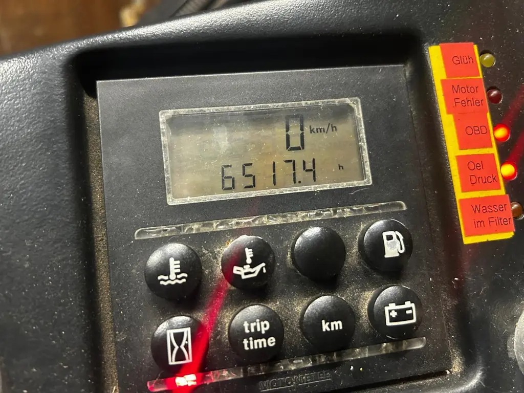 77b2944d-779a-4edb-9843-bee7462246c9-WhatsApp Image 2026-02-04 at 09.jpg