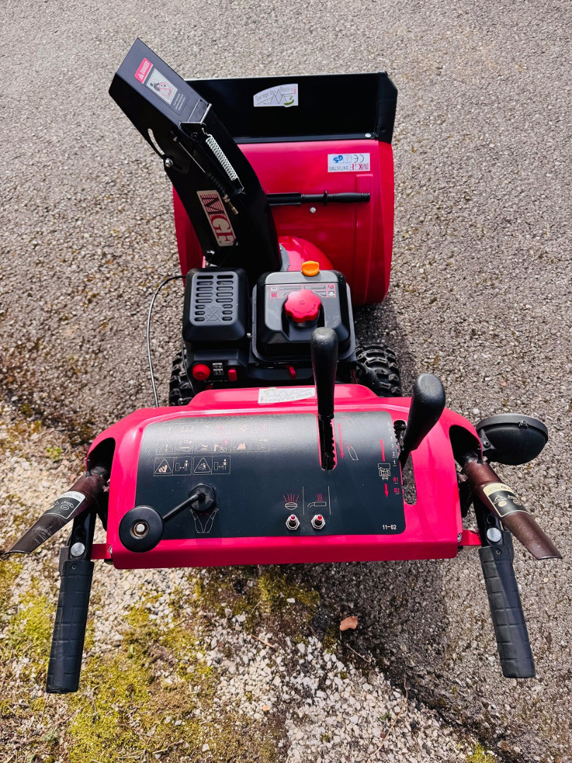 28a507d0-caf9-4f4c-8d9a-37c67bd2be08-MGF 7067 (3).jpg