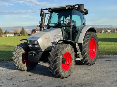 Hürlimann XM 125, 40 km/h (Deutz Agrotron K430)