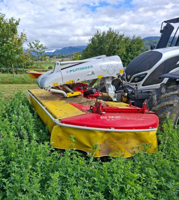 faucheuse Frontal trainée Pöttinger eurocat