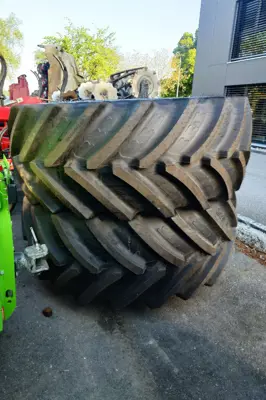 Roues VF710/70 R38