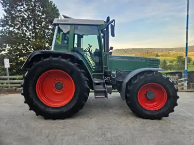 Traktor Fendt Favorit 512C Turboshift