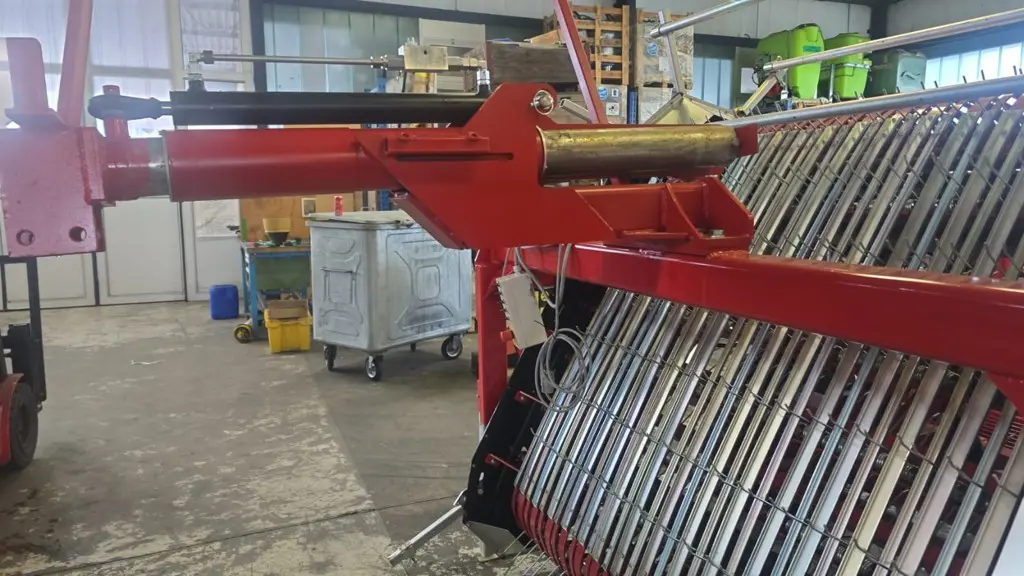 2e13e0b4-7076-4fea-aef1-37f018c21b7a-WhatsApp Image 2025-12-12 at 17.23.10 (8).jpg