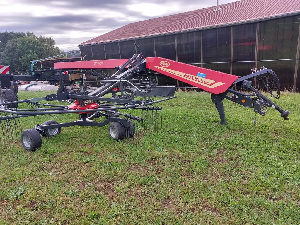 f08e9a82-1230-42a0-b850-3471cb4d4cf8-Vicon Baume (3).jpg