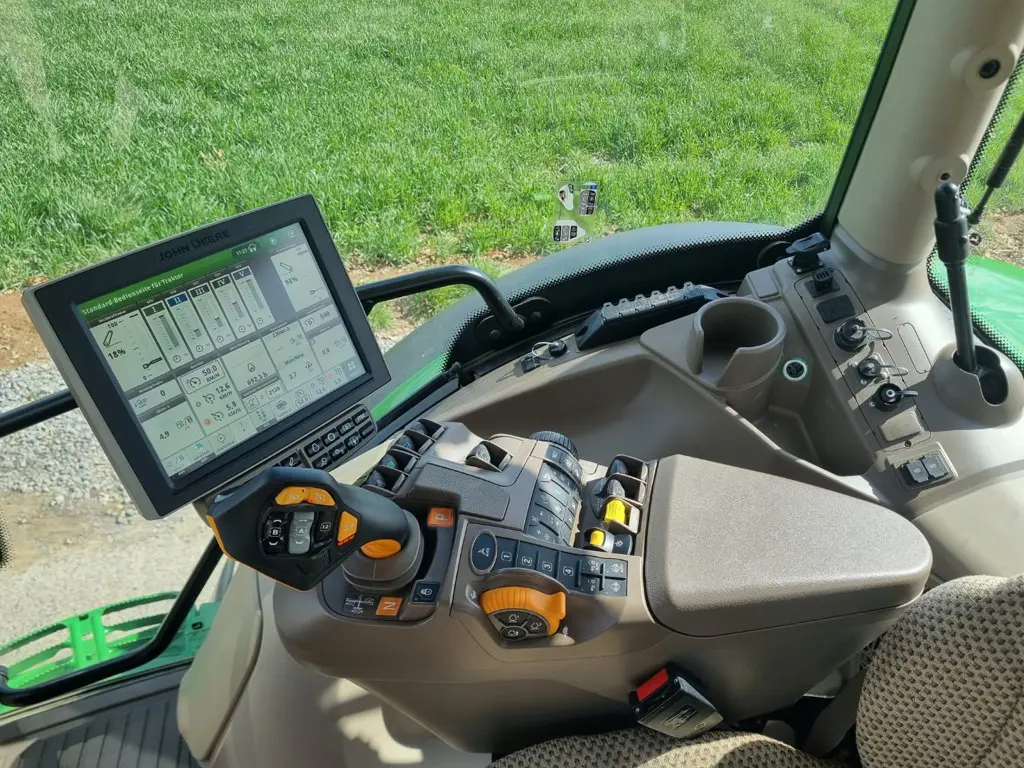 e96ad3a7-18cd-4e91-957e-b87bb91d4728-WhatsApp Image 2026-03-27 at 11.28.42 (1).jpg