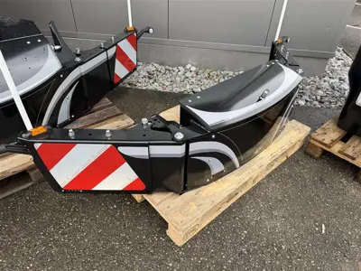 Tractor Bumper Box 50L Bj. 2026