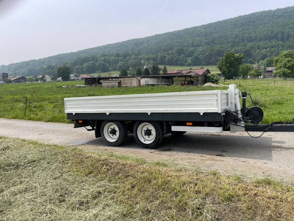 6c249e4f-33fb-44da-a59d-cb383ff7268f-Nissan Pajero Blomenröhr  (6).jpg