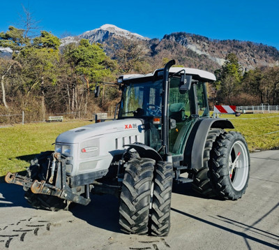 occasion Hürlimann 4WD Traktor