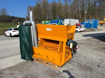 Lanker, Heurüstmaschine Kunststoffzinken