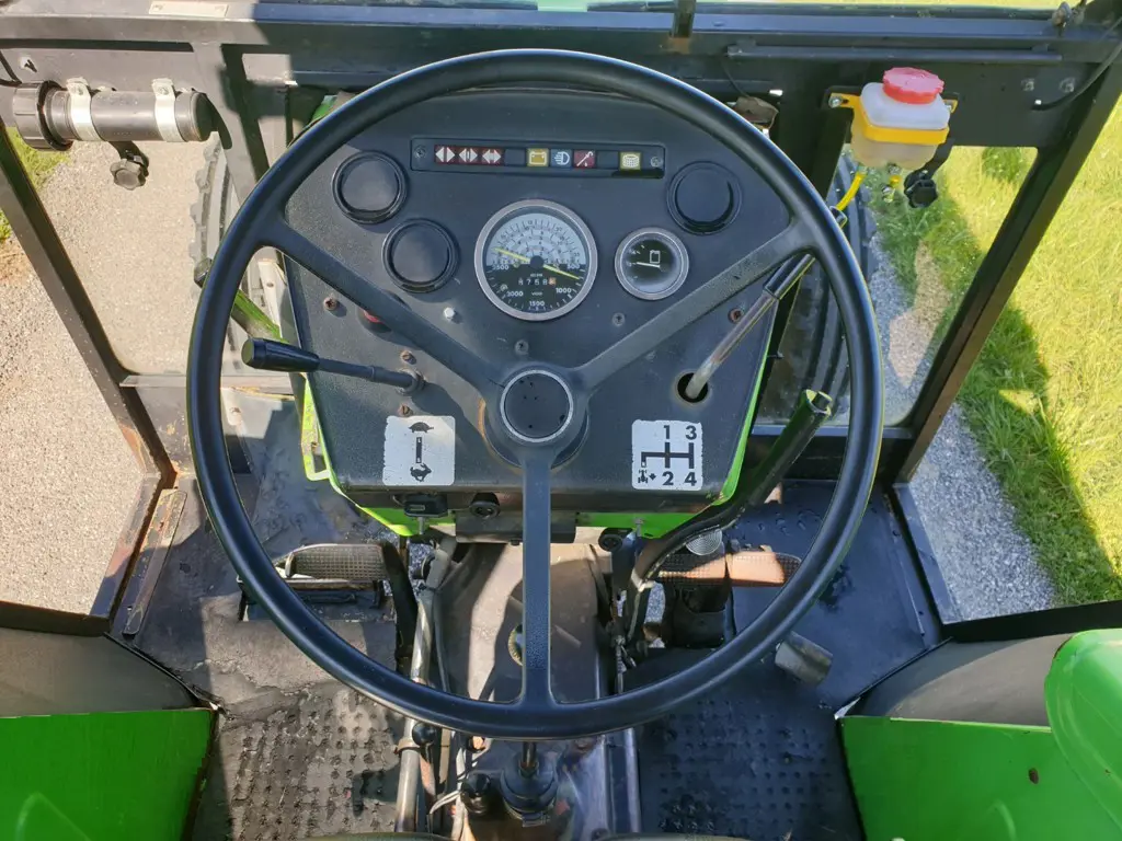 3ceaef73-63fb-4711-a965-e2e8f1efd98a-Deutz 3.jpg