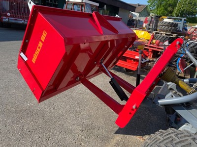 Kippschaufel für Zweiachsmäher