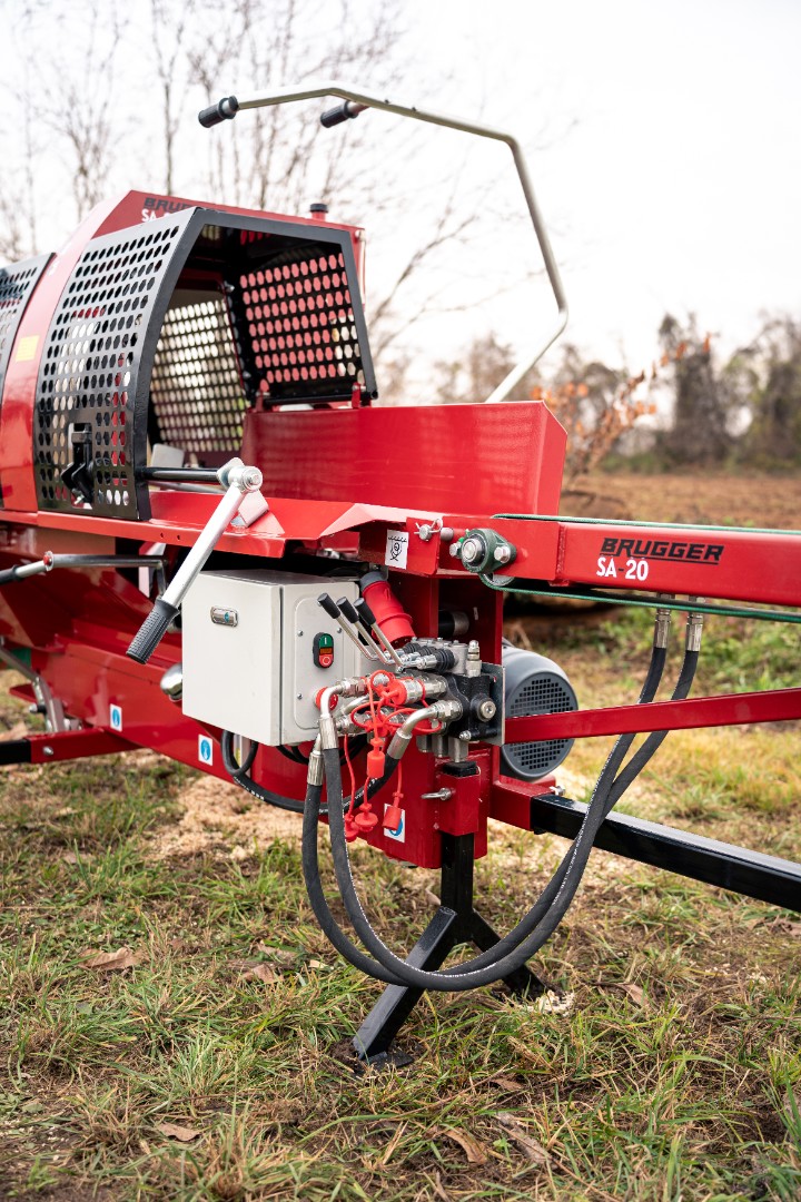 d2a5588d-a04d-4a83-846a-0a48a1487eb2-Brugger Machinery Fotos - Raw Media (96).png