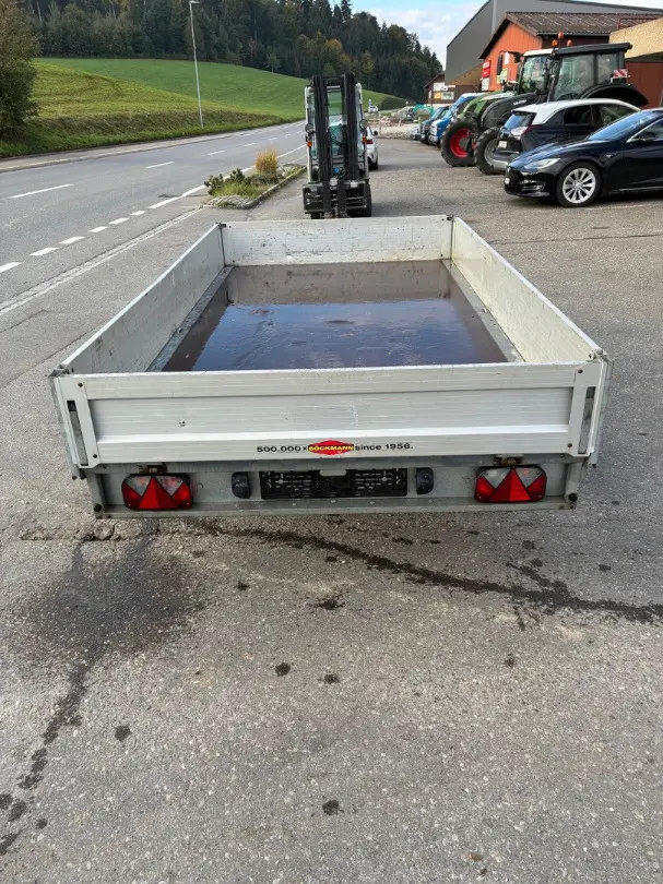 7c0ae5e6-5529-489c-9a0b-44012c5de120-Böck2.jpg