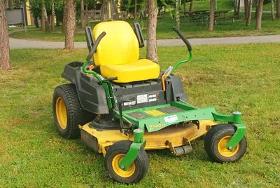Occ. John Deere Nullwenderadiusmäher Z540R